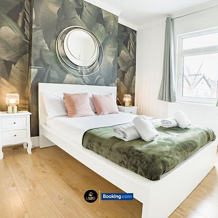 Stunning House By Ls2G Short Lets & Serviced Accommodation Greater London With Free Wifi Dış mekan fotoğraf
