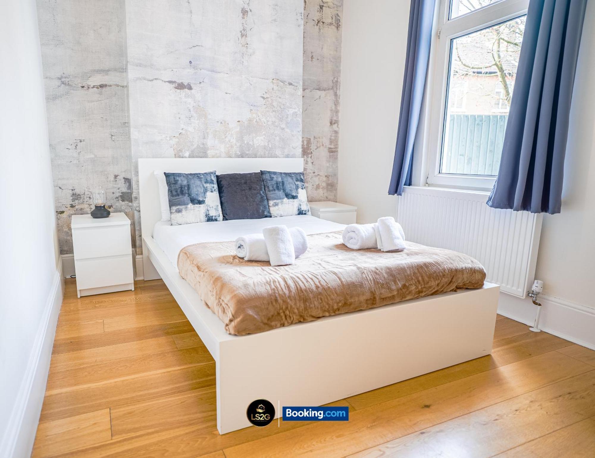 Stunning House By Ls2G Short Lets & Serviced Accommodation Greater London With Free Wifi Dış mekan fotoğraf