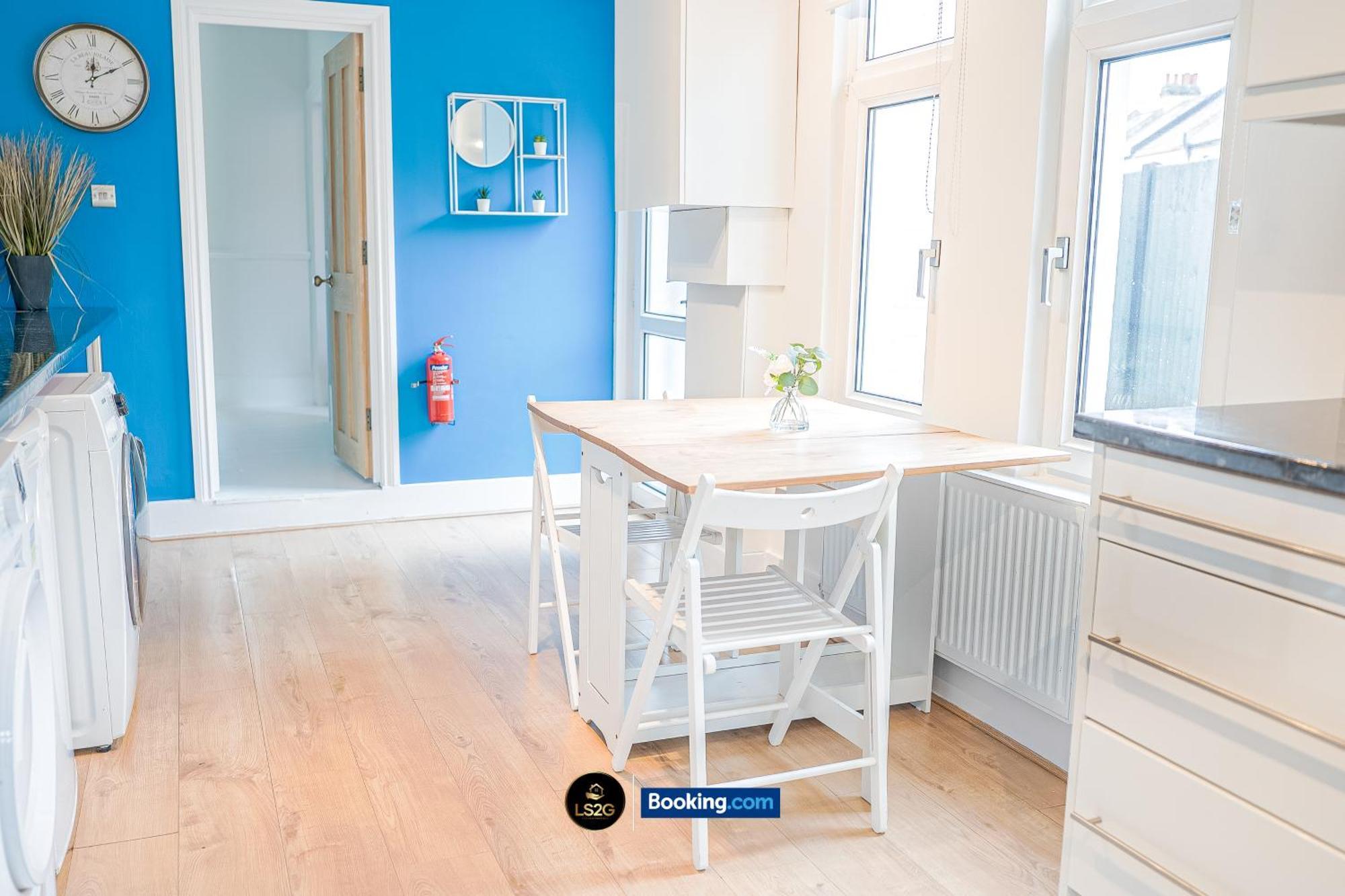 Stunning House By Ls2G Short Lets & Serviced Accommodation Greater London With Free Wifi Dış mekan fotoğraf