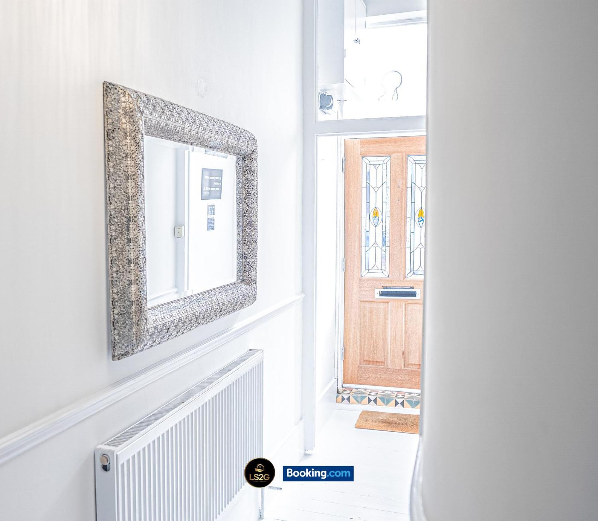 Stunning House By Ls2G Short Lets & Serviced Accommodation Greater London With Free Wifi Dış mekan fotoğraf