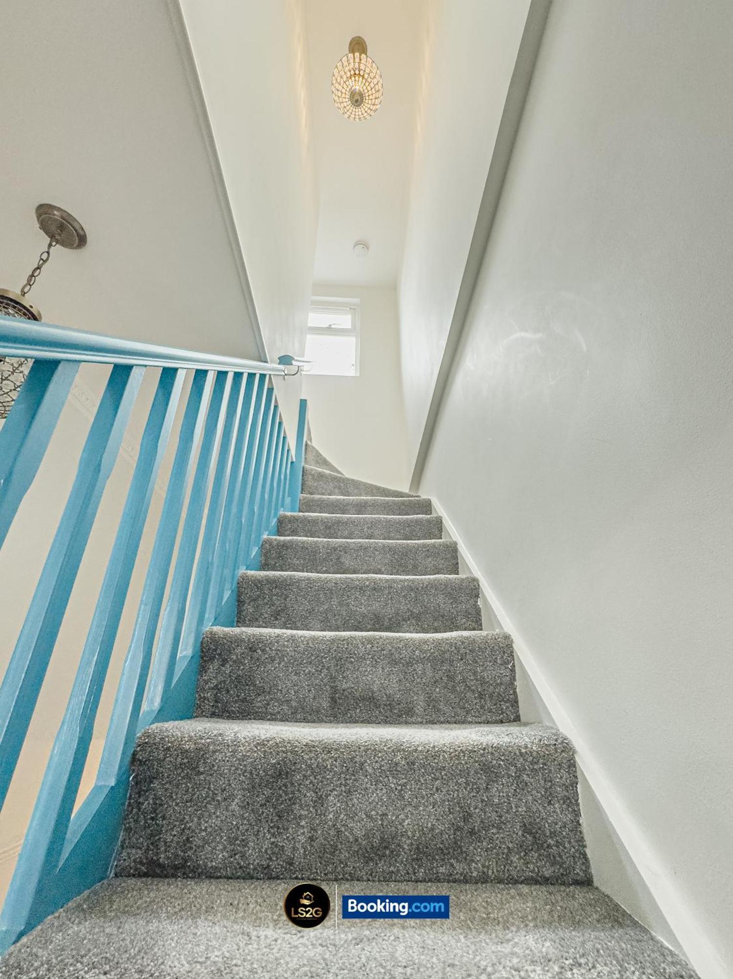 Stunning House By Ls2G Short Lets & Serviced Accommodation Greater London With Free Wifi Dış mekan fotoğraf