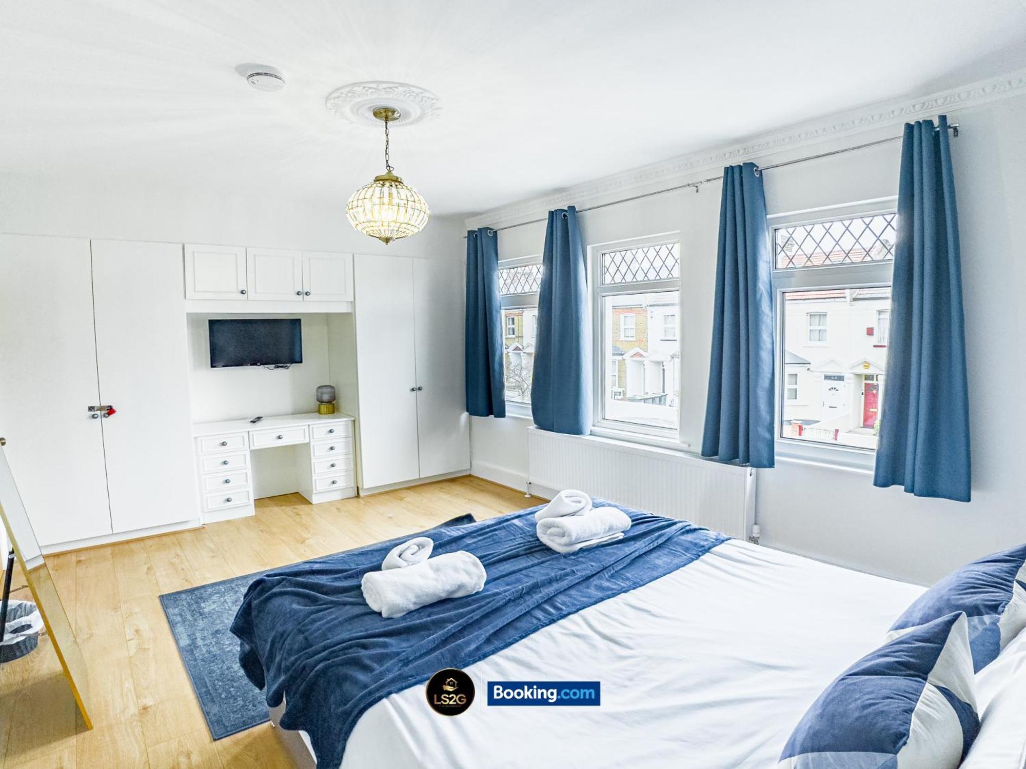 Stunning House By Ls2G Short Lets & Serviced Accommodation Greater London With Free Wifi Dış mekan fotoğraf